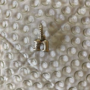 🌸 Brighton “n” Alphabet Charm 🌸